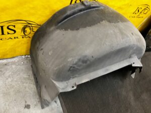 NADKOLE TYŁ LEWY LEWE CHEVROLET CORVETTE C5 97-04