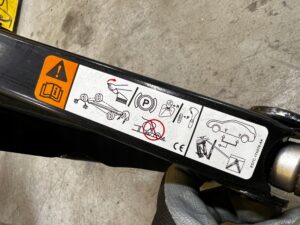 KOŁO DOJAZDOWE 125/80 R16 ZESTAW NAPRAWCZY LEWAREK FORD FUSION LIFT USA