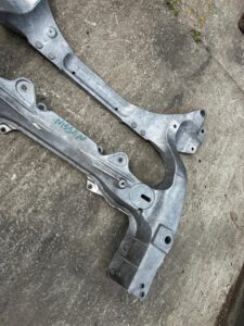 WÓZEK ZAWIESZENIA SANKI KOŁYSKA PRZÓD INFINITI M35 M35H Q70