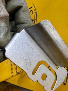 WSPORNIK UCHWYT MOCOWANIE BLACHA BMW F22