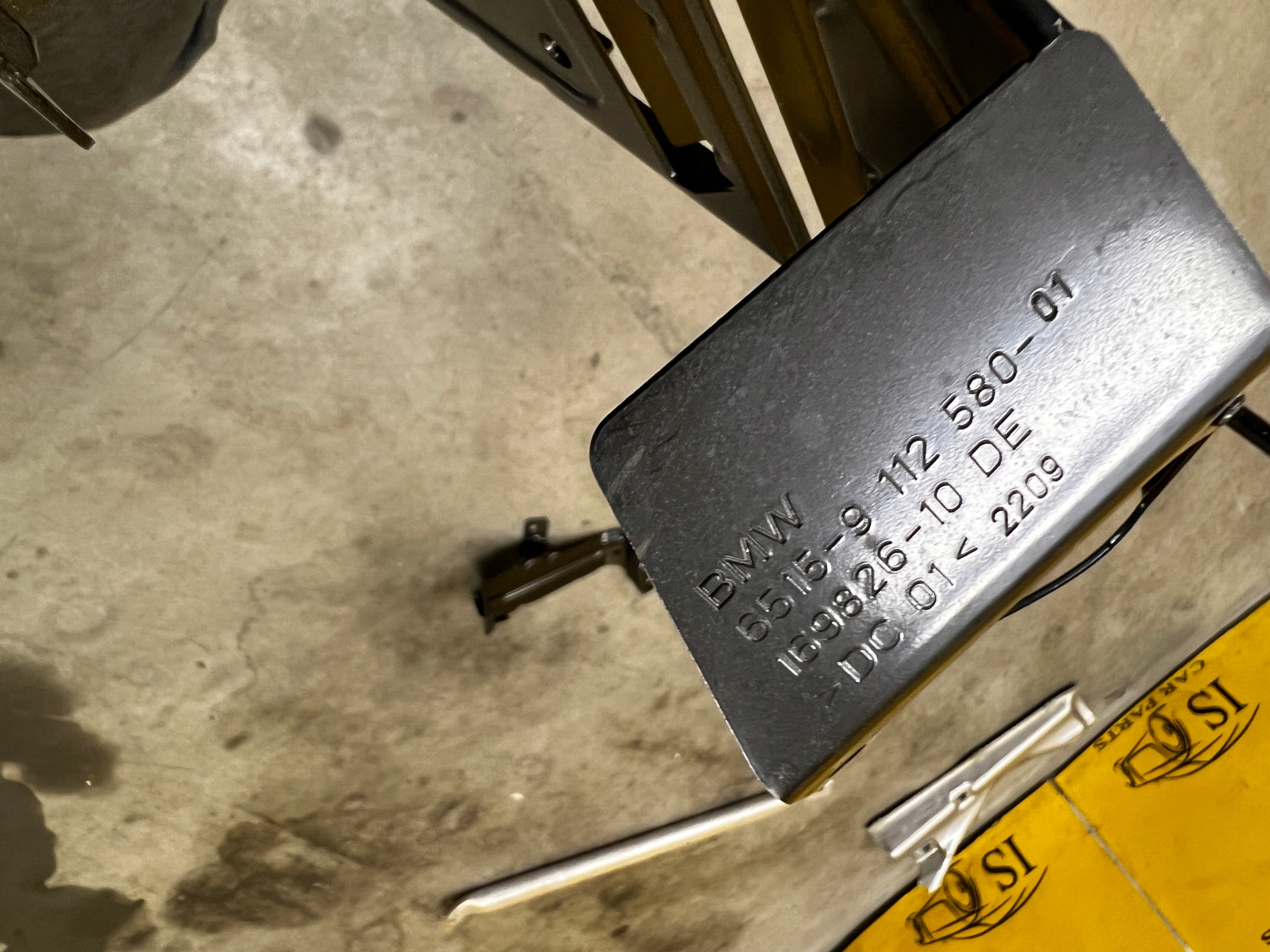 WSPORNIK MOCOWANIE WZMACNIACZA BMW X5 E70 X6 E71