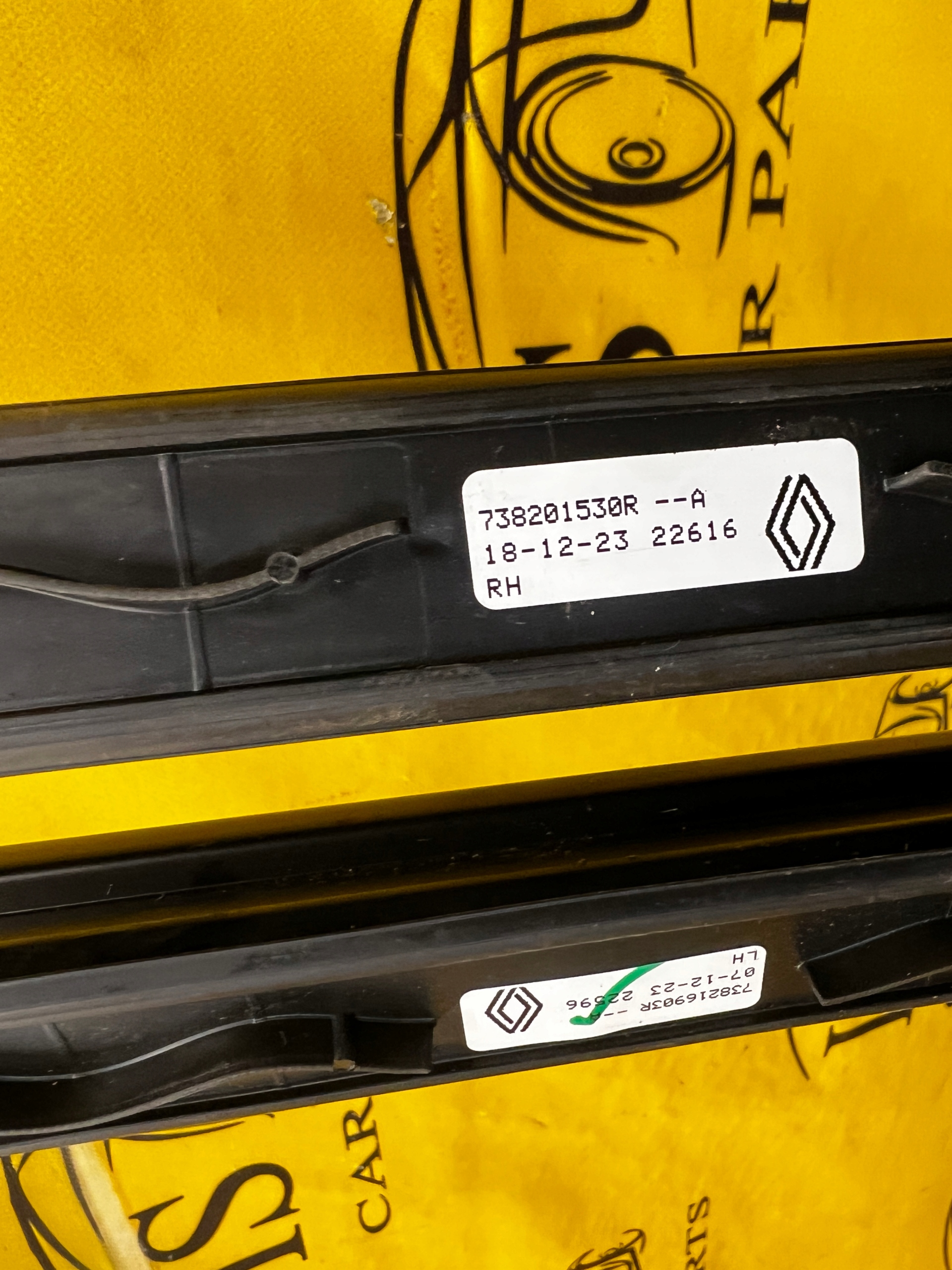 KOMPLET LISTWY RELINGI DACHOWE RENAULT ESPACE VI