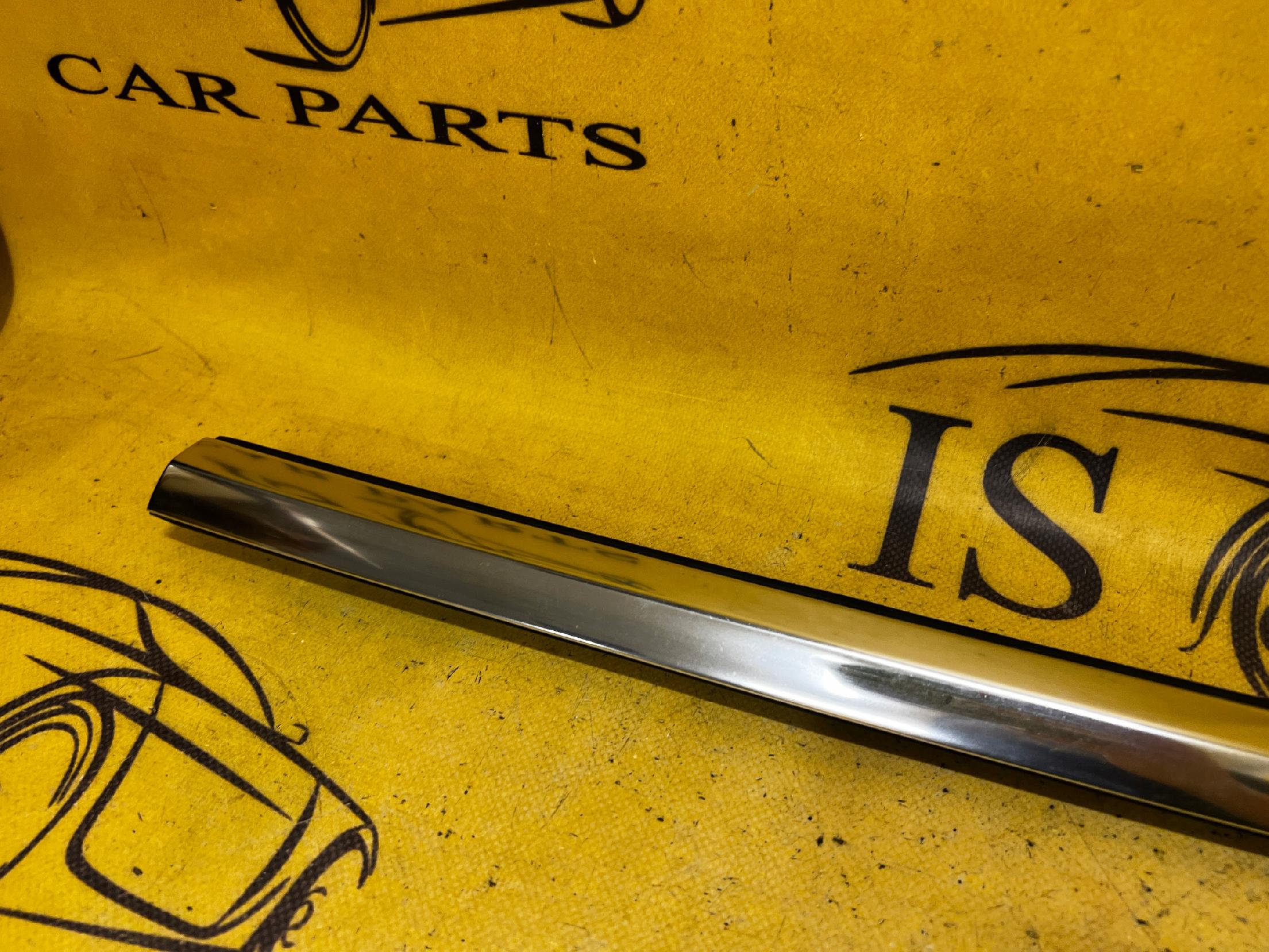 LISTWA CHROM DRZWI TYŁ PRAWY TESLA MODEL 3 PRZEDLIFT