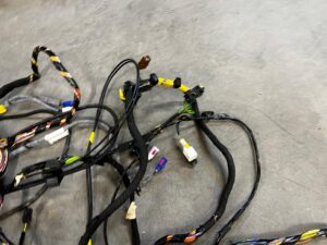 WIĄZKA INSTALACJA WNĘTRZA KABINY PEUGEOT 308 II T9