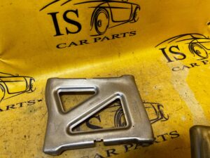 WSPORNIK UCHWYT MOCOWANIE PODWOZIA BMW F40