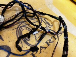 WIĄZKA PRZEWODY DRZWI PASAŻERA BMW E92 M3 9259825