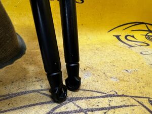 SIŁOWNIK TELESKOP MASKI POKRYWY SILNIKA AUDI A8 D4