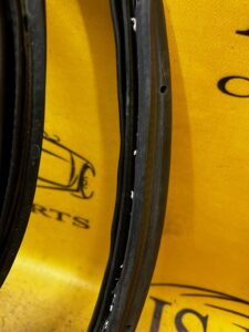 USZCZELKA KLAPY BAGAŻNIKA RANGE ROVER EVOQUE II L551