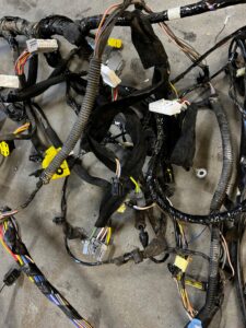 WIĄZKA INSTALACJA OKABLOWANIE WNĘTRZA KABINY DACIA DOKKER 1.5 BLUE DCI