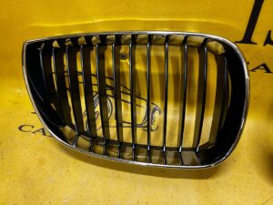 KOMPLET GRILL NERKI LEWA PRAWA BMW 1 E81 E87 NOWE OEM