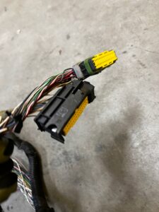 WIĄZKA OKABLOWANIE SILNIKA DACIA SANDERO III 1.0 TCE LPG 2024R LIFT