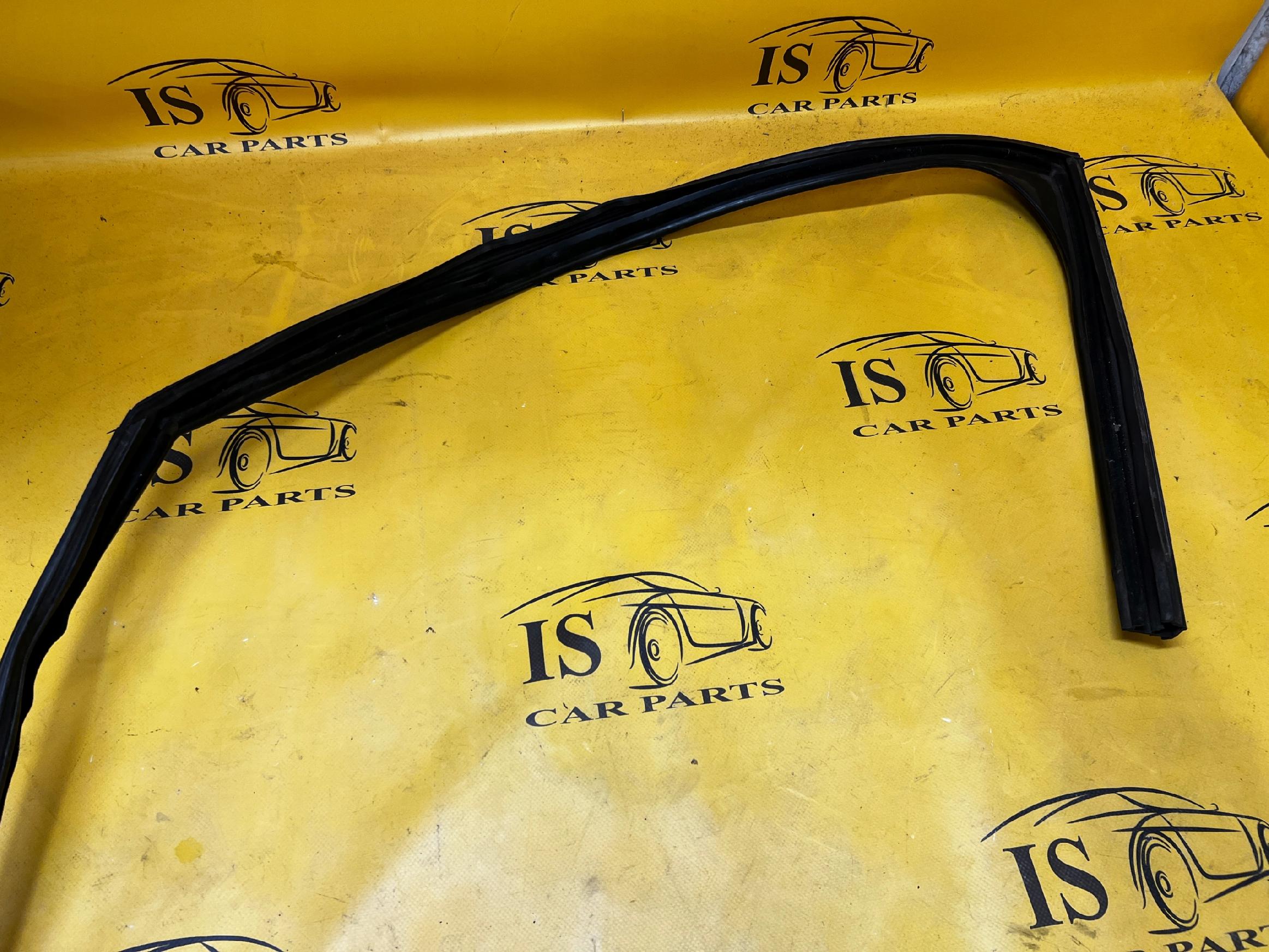 USZCZELKA SZYBY DRZWI PRZÓD LEWY CITROEN C4 PICASSO II