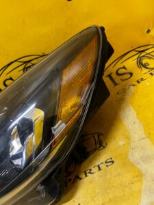 LAMPA LEWA LED FORD KUGA MK3 ESCAPE MK4 1.5 USA