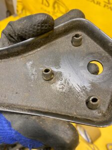 WSPORNIK UCHWYT MOCOWANIE MERCEDES W257