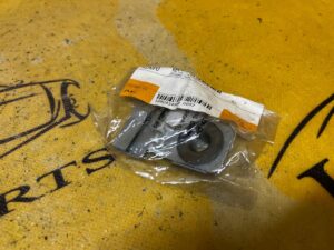 NAKRĘTKA Z ZACZEPEM LEWA BMW 3 G30 G31 6 G32 7 G11 G12 8 G14 G15 G16 NOWA