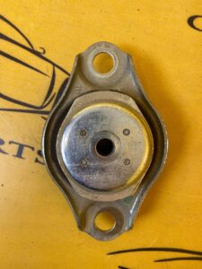 ŁAPA PODUSZKA SILNIKA 1.4 TJET FIAT ABARTH 500 595