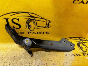 WSPORNIK MOCOWANIE BŁOTNIKA PRZÓD PRAWY RENAULT MEGANE IV