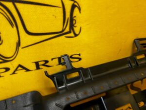 PLASTIK MOCOWANIE RADIA FORD ESCAPE MK4 1.5 EB