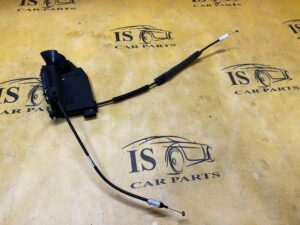 ZAMEK DRZWI PRZÓD PRAWY PEUGEOT 308 II T9 EU