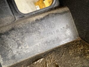 WZMOCNIENIE BELKA WSPORNIK ZDERZAKA TYŁ TYLNEGO DACIA SANDERO III 3