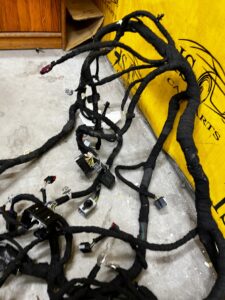 WIĄZKA PRZEWODÓW NAGRZEWNICY DESKI ROZDZIELCZEJ FORD ESCAPE MK4