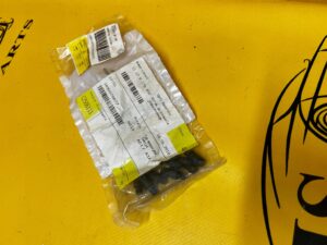 10 X KOŁEK DO NITOWANIA JEDNOSTRONNEGO BMW M6X6,3 NOWY OEM