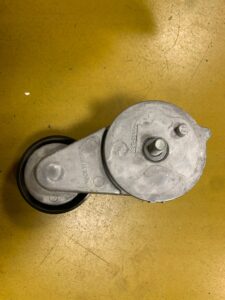 ROLKA NAPINACZ PASKA KIA SORENTO III CRDI