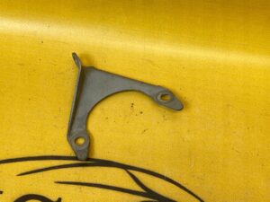 ŁAPA MOCOWANIE POMPY WSPOMAGANIA PORSCHE 911 997