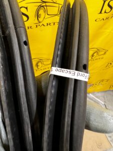 USZCZELKA DRZWI PRZÓD FORD KUGA MK3 ESCAPE MK4 1.5