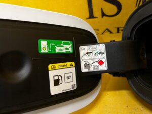 FORD KUGA III MK3 KLAPKA WLEW PALIWA DIESEL ADBLUE