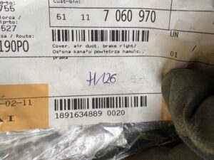 POKRYWA KRATKA ZDERZAKA PRZÓD PRAWA BMW 5 E60 E61 NOWA OEM