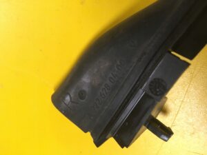 PRAWA USZCZELKA PRZÓD MERCEDES S KLASA W222