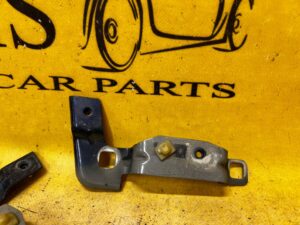 WSPORNIK MOCOWANIE BŁOTNIKA PRZÓD LEWY RENAULT MEGANE IV RPR TERPR