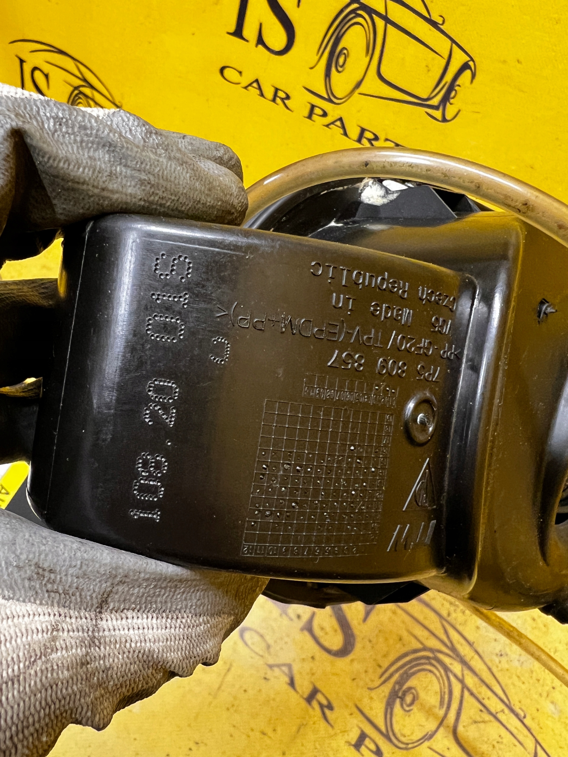 KLAPA WLEWU PALIWA KOREK PORSCHE CAYENNE 7P5 LIFT 92A