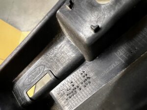 ŚLIZG MOCOWANIE ZDERZAKA TYŁ FORD GALAXY MK4