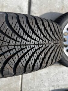 KOŁA FELGI OPONY CAŁOROCZNE SMART FORFOUR II 185/60 R15