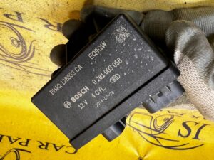 PRZEKAŹNIK MODUŁ STEROWNIK ŚWIEC ŻAROWYCH RANGE ROVER VOGUE L405 4.4D V8