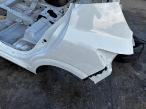 ĆWIARTKA DŁUGA BŁOTNIK POSZYCIE SŁUPEK PRÓG LEWY TYŁ DACIA SANDERO III 3