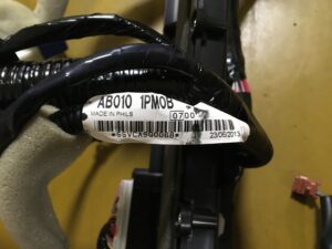 WIĄZKA INSTALACJA DESKI KOKPITU INFINITI Q70 HYBRYDA