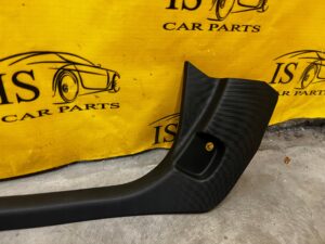 LISTWA OSŁONA POSZYCIE PROGU PRZÓD LEWA LEWE RENAULT CAPTUR I PRZEDLIFT