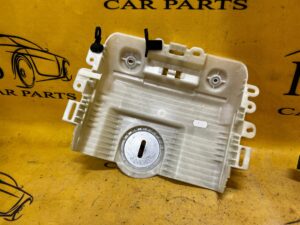 MOCOWANIE PODSTAWA BEZPIECZNIKÓW FORD KUGA MK3