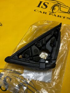 OSŁONA TRÓJKĄT USZCZELKA DRZWI PRZÓD LUSTERKA LEWA LEWY BMW X1 F48 NOWA OEM