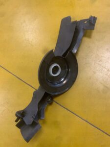 LEWA USZCZELKA MASKI POKRYWY SILNIKA BMW F20 F22