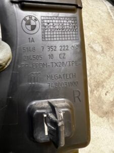 OSŁONA WYGŁUSZENIE BŁOTNIKA PRZÓD PRAWY PRAWA BMW 5 G30 G31 M5 F90