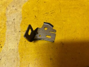 WSPORNIK UCHWYT MOCOWANIE BLACHA BMW F22