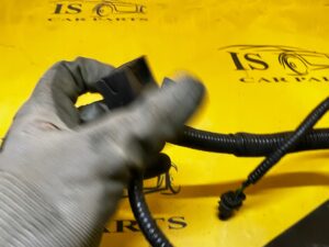 BELKA ABSORBER ZDERZAKA TYŁ WIĄZKA CZUJNIKÓW PARKOWANIA TYŁ INFINITI Q30