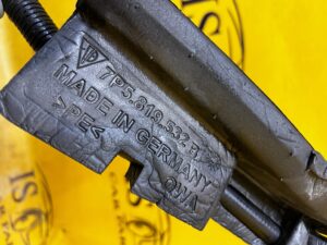 ABSORBER PIANKA WYGŁUSZENIE BŁOTNIKA PRZEWÓD PRAWY PORSCHE CAYENNE II 7P5