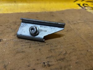 WSPORNIK UCHWYT MOCOWANIE AKUMULATORA DACIA SANDERO II RENAULT CAPTUR I