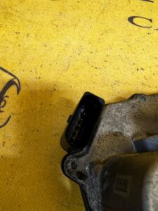 PRZEPUSTNICA PORSCHE CAYENNE II 7P5 LIFT 92A