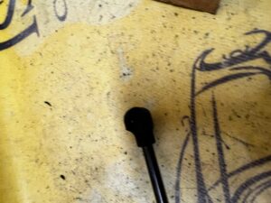 SIŁOWNIK TELESKOP KLAPY BAGAŻNIKA DACIA SANDERO III 2023R